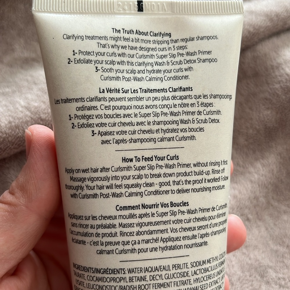 CURLSMITH WASH&SCRUB DETOX SHAMPOO - Picture 4 of 7